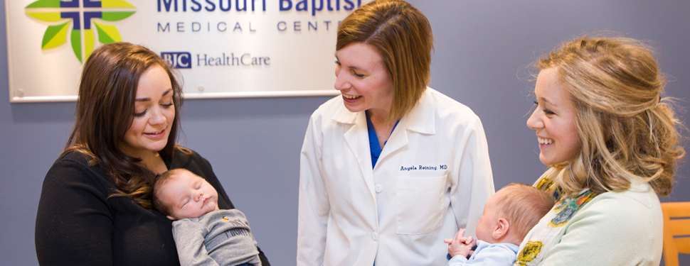 Hannah Kirsch and Leah Goedeker with their babies alongside Dr. Angela Reining